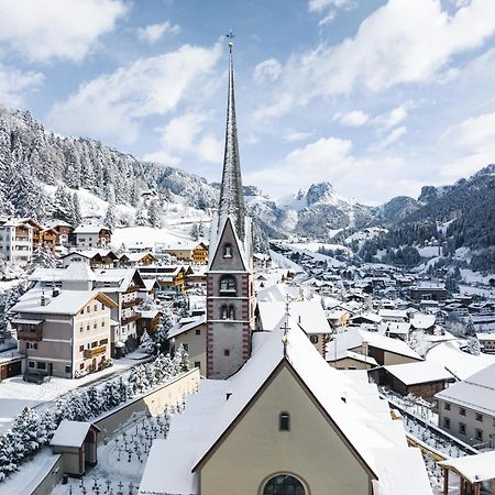 Santa Cristina Val Gardena Charme Hotel Uridl מראה חיצוני תמונה