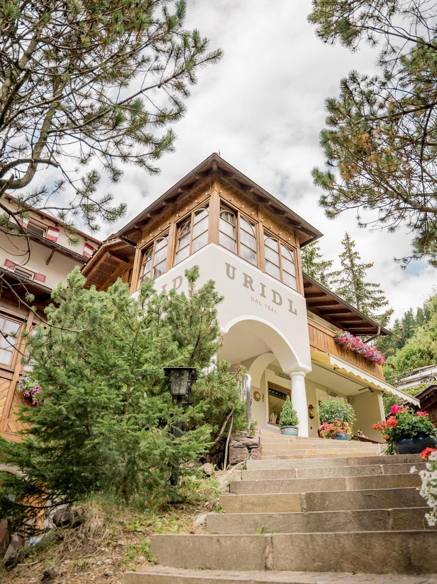 Santa Cristina Val Gardena Charme Hotel Uridl מראה חיצוני תמונה