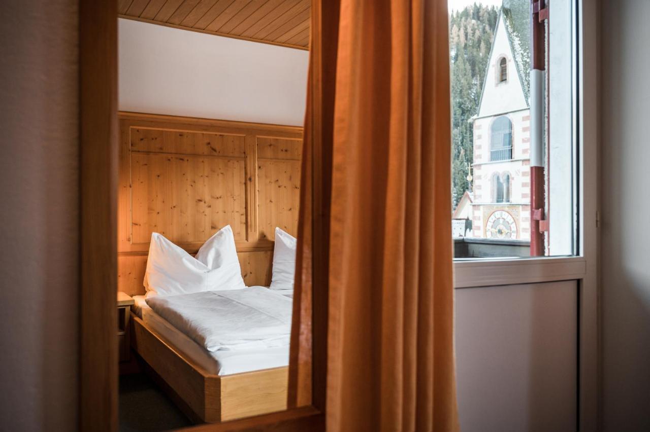 Santa Cristina Val Gardena Charme Hotel Uridl מראה חיצוני תמונה